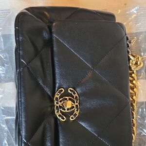 Elegant Black Quilted Leather Bag